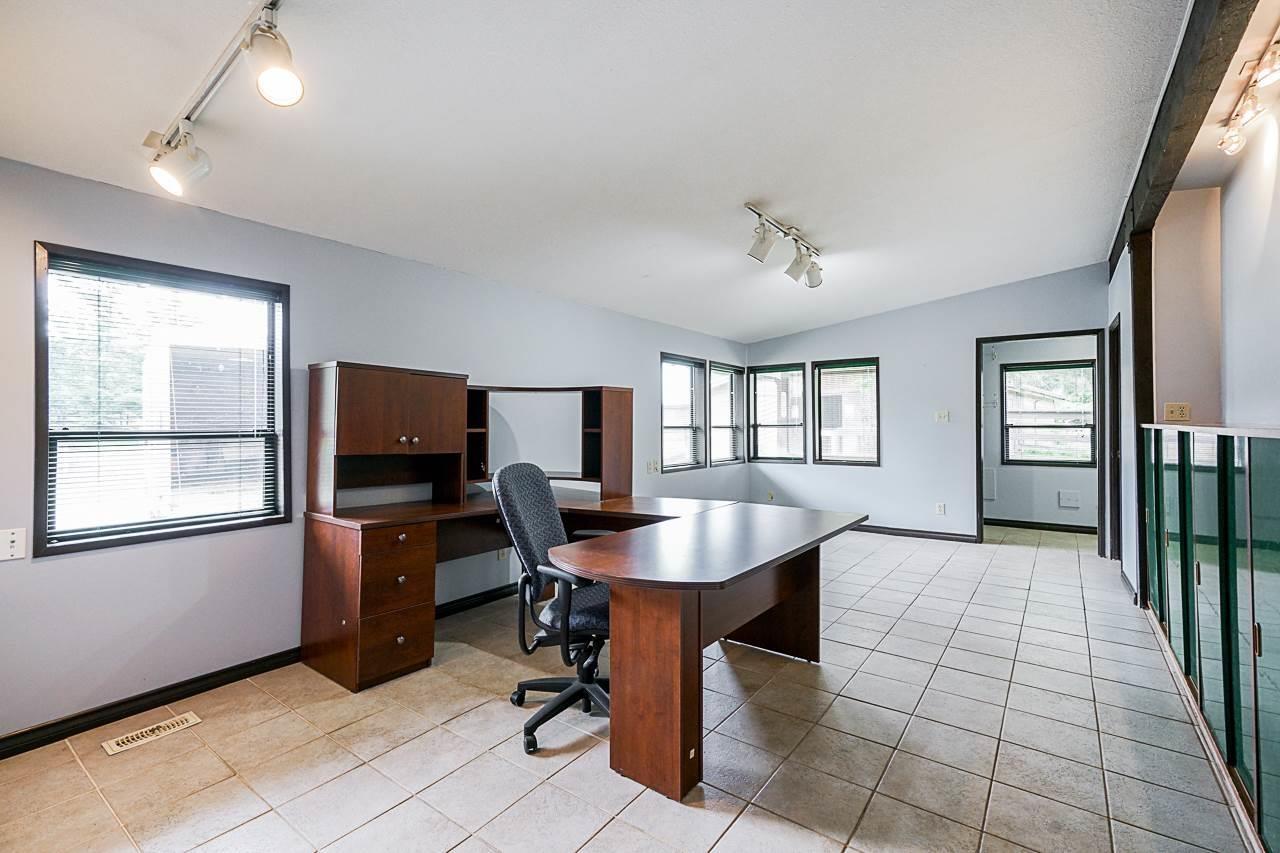 24733 16 AVENUE, Langley