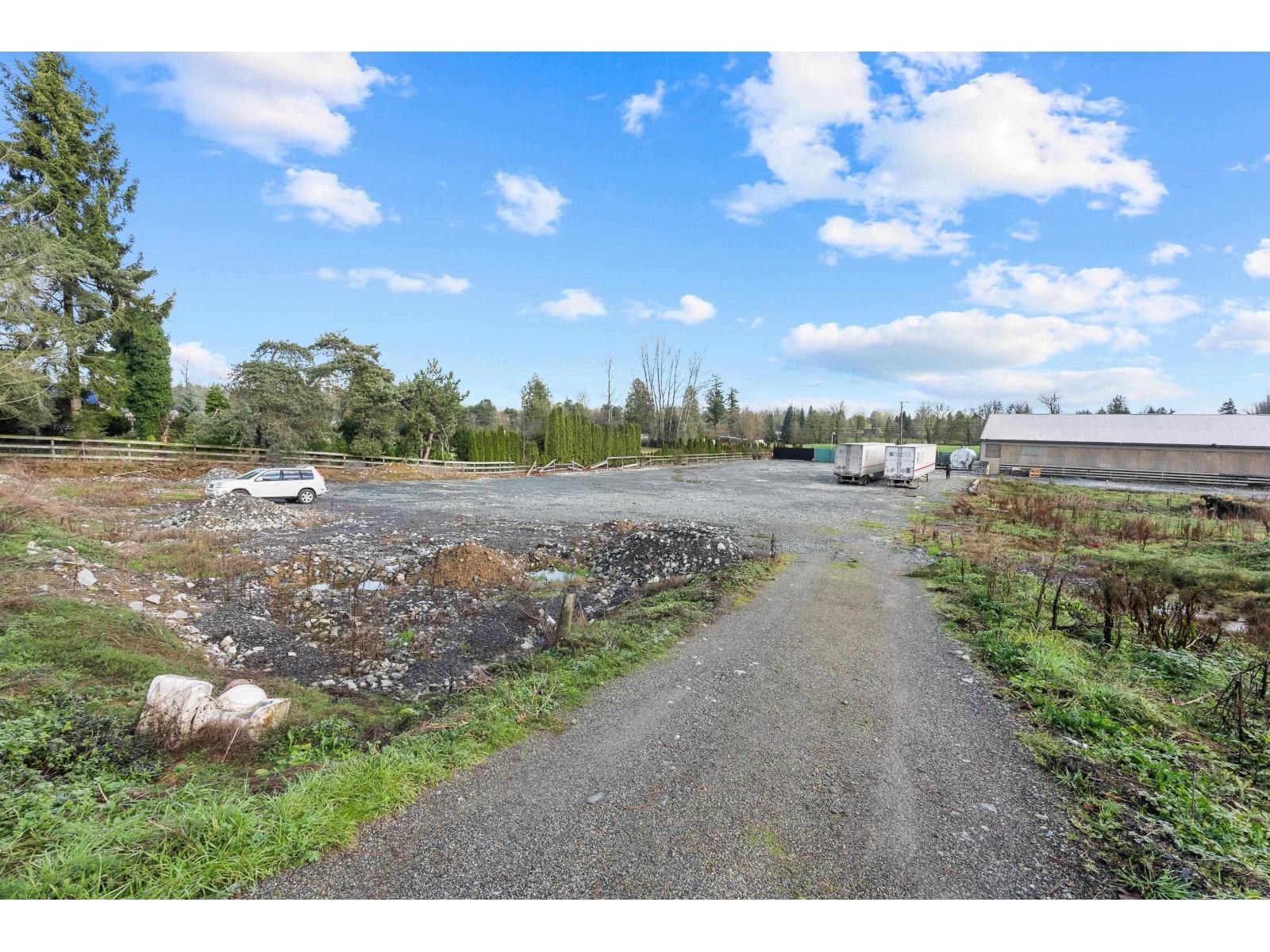 24733 16 AVENUE, Langley