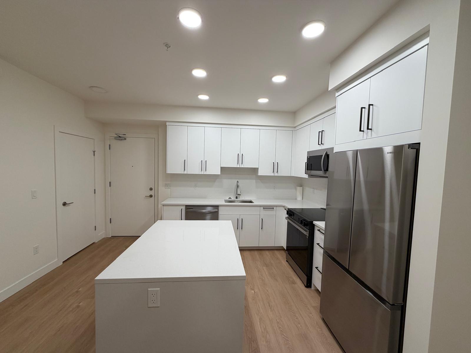 309 33816 SOUTH FRASER Way - photo 2