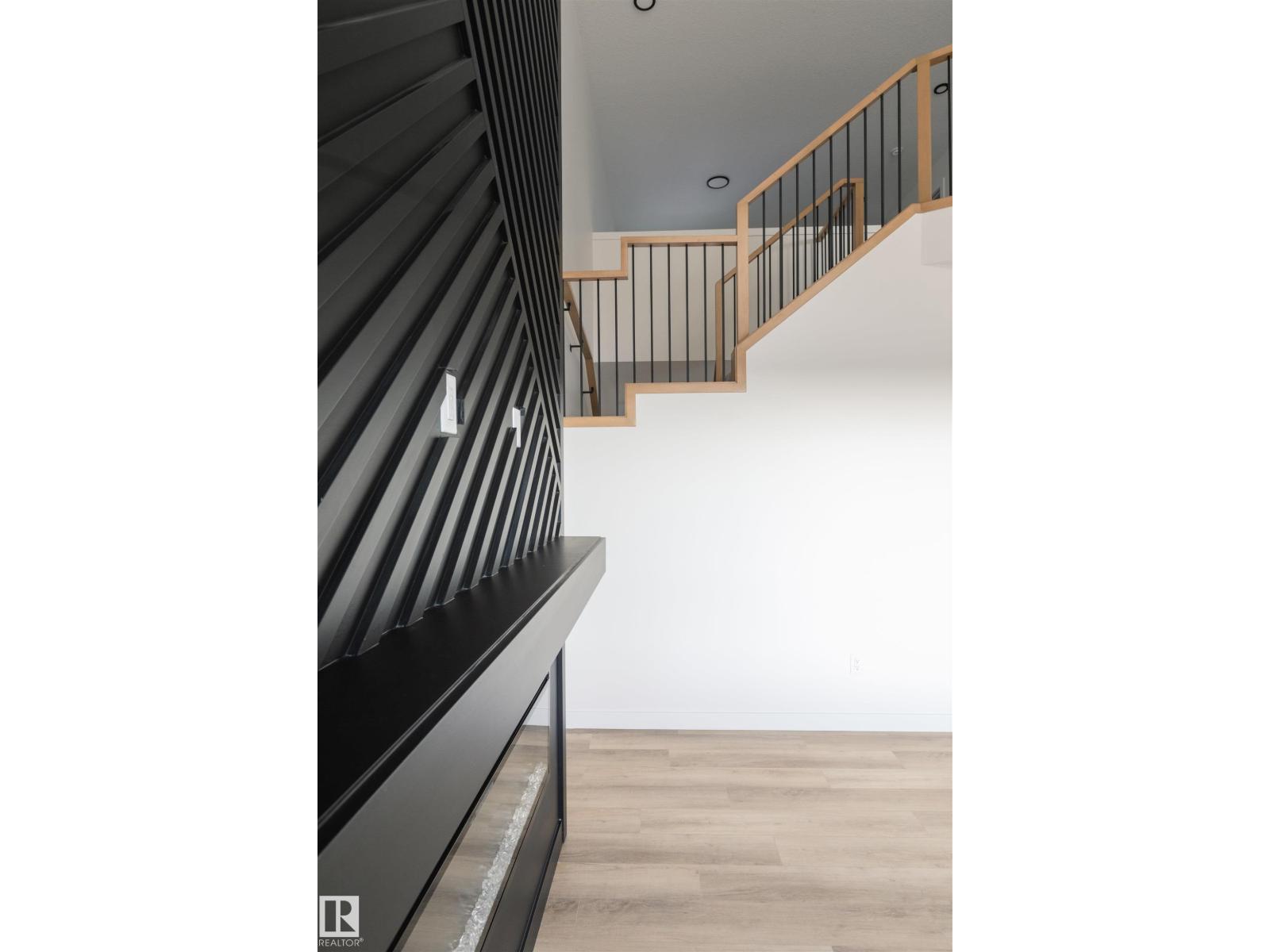 163 starling way, Fort Saskatchewan