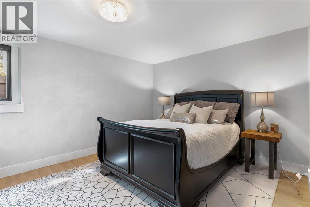 
          732 West Chestermere Drive
            <br/>
            <span>Chestermere</span>
            , 
            <span>AB</span>
             <span>T1X1B5</span>
         - Photo 27