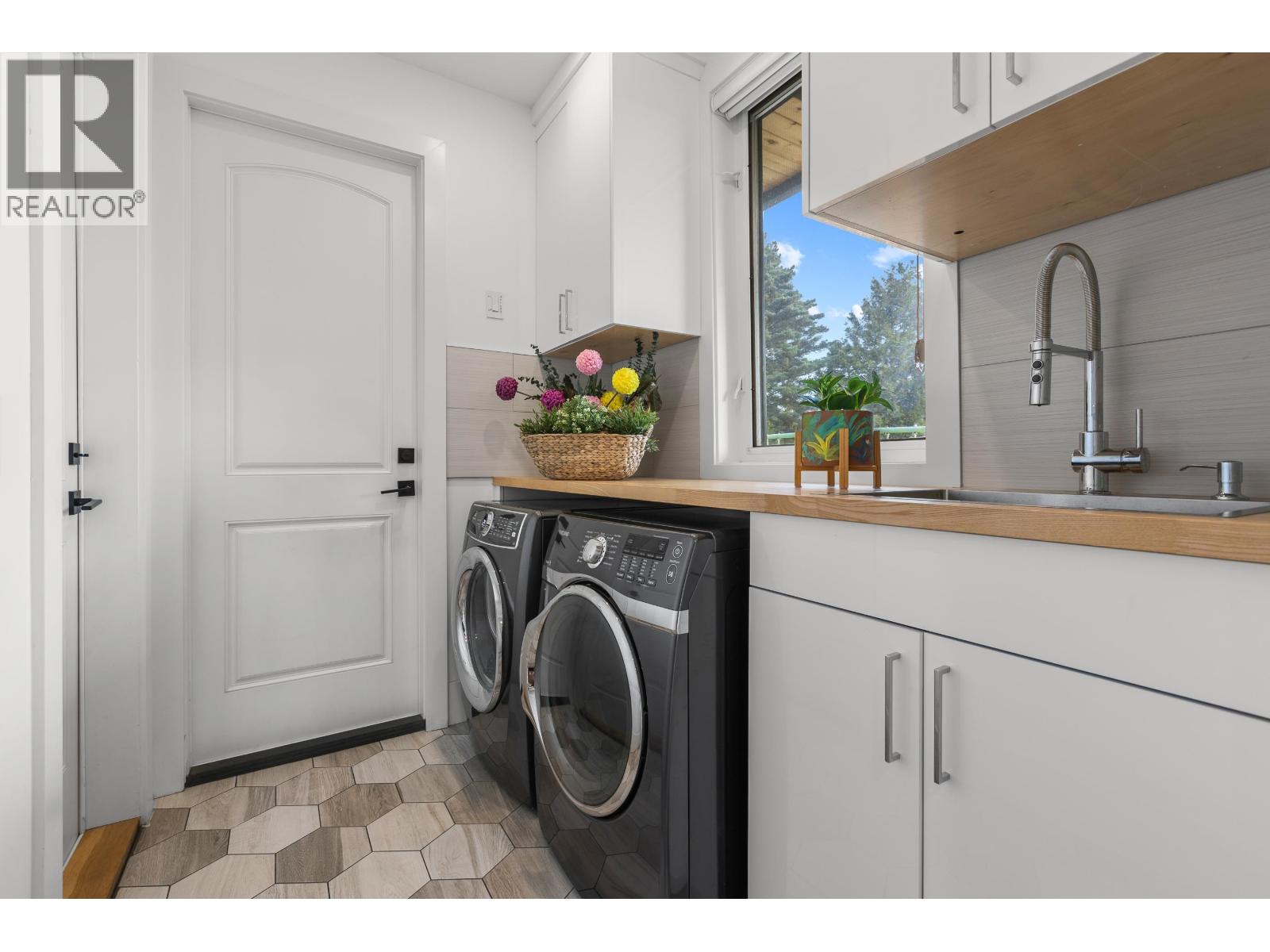 13540 NEAVES ROAD, Maple Ridge