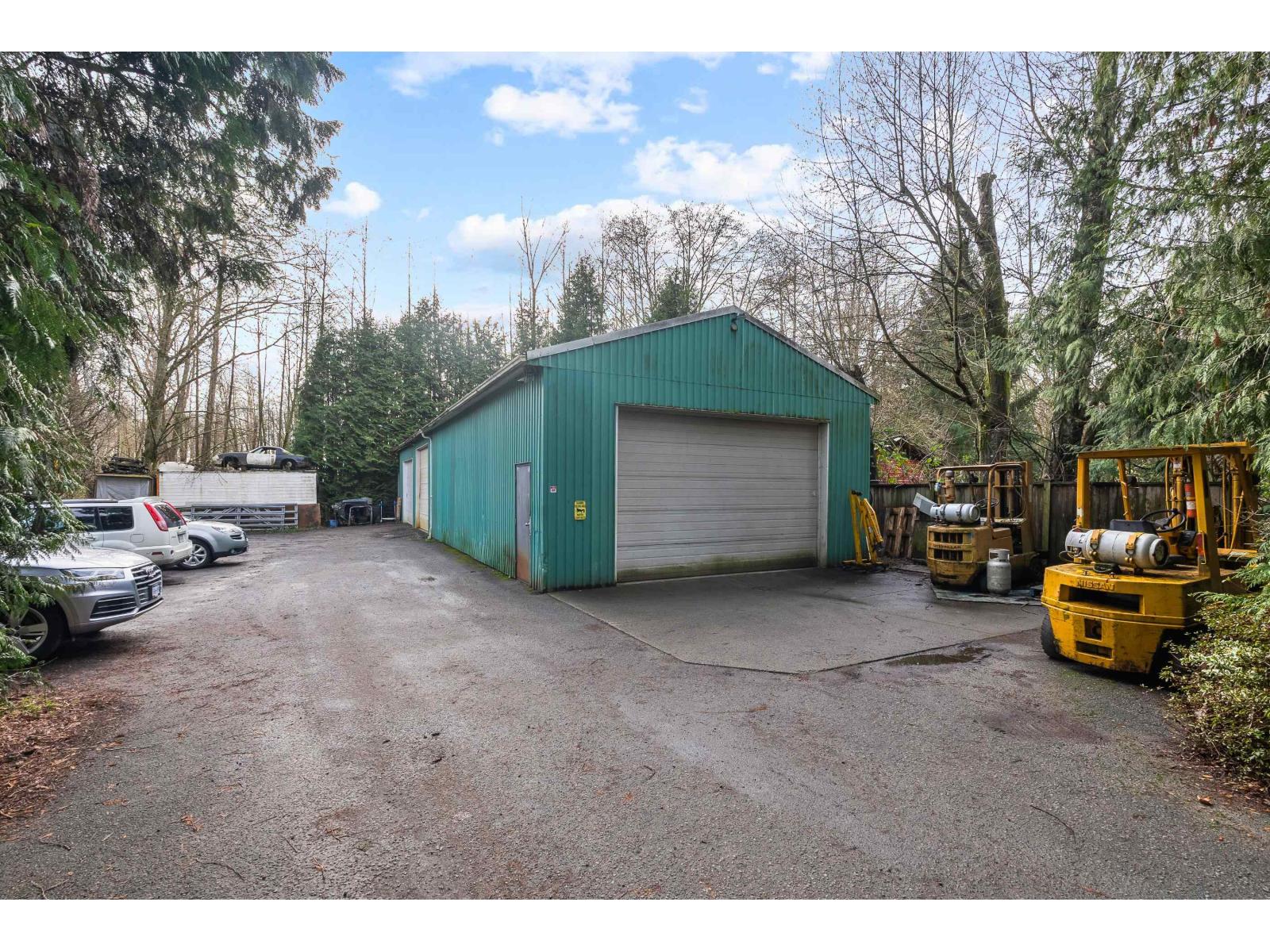 16184 20 AVENUE, Surrey