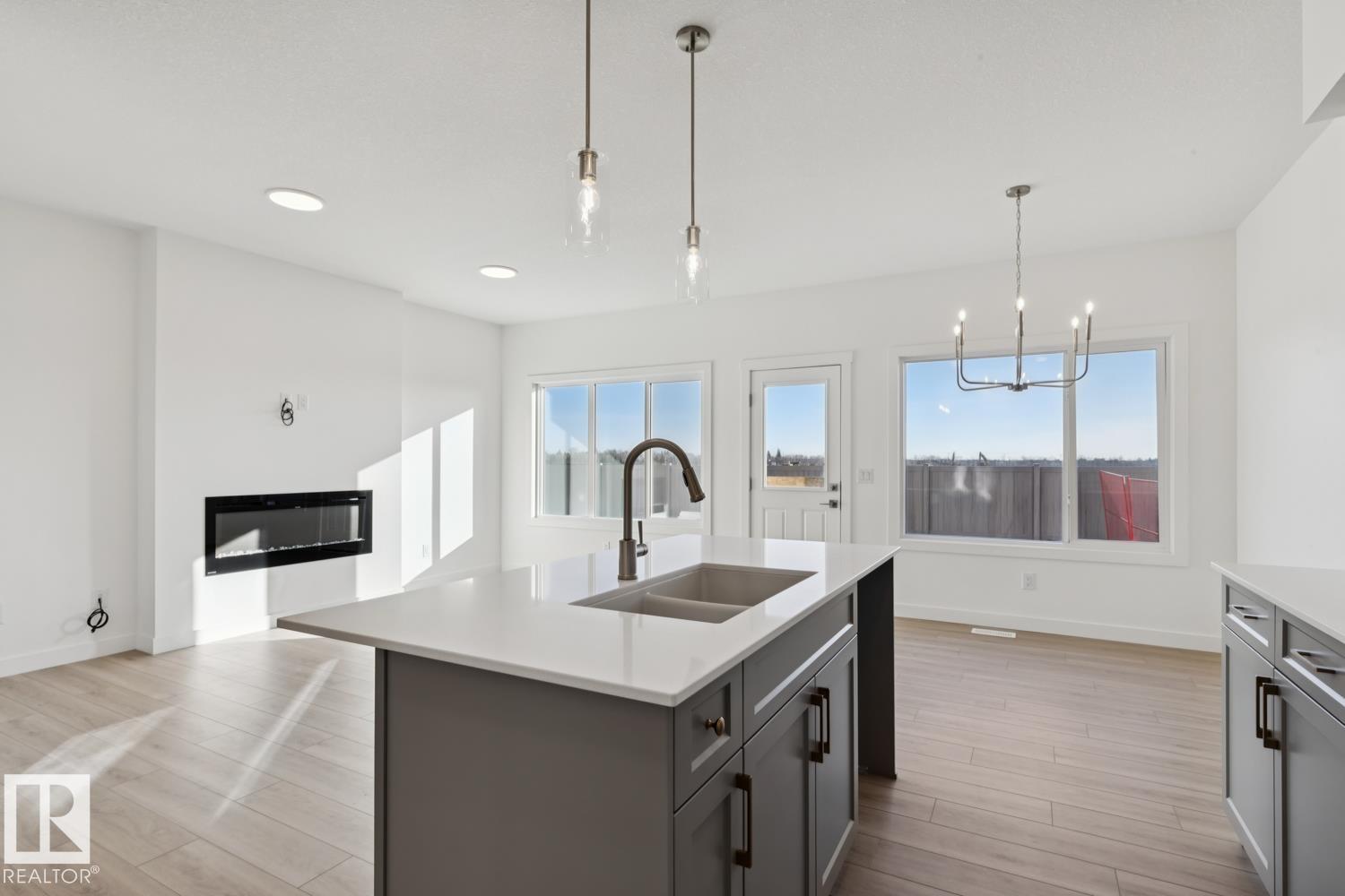 8624 183 AV NW, Edmonton