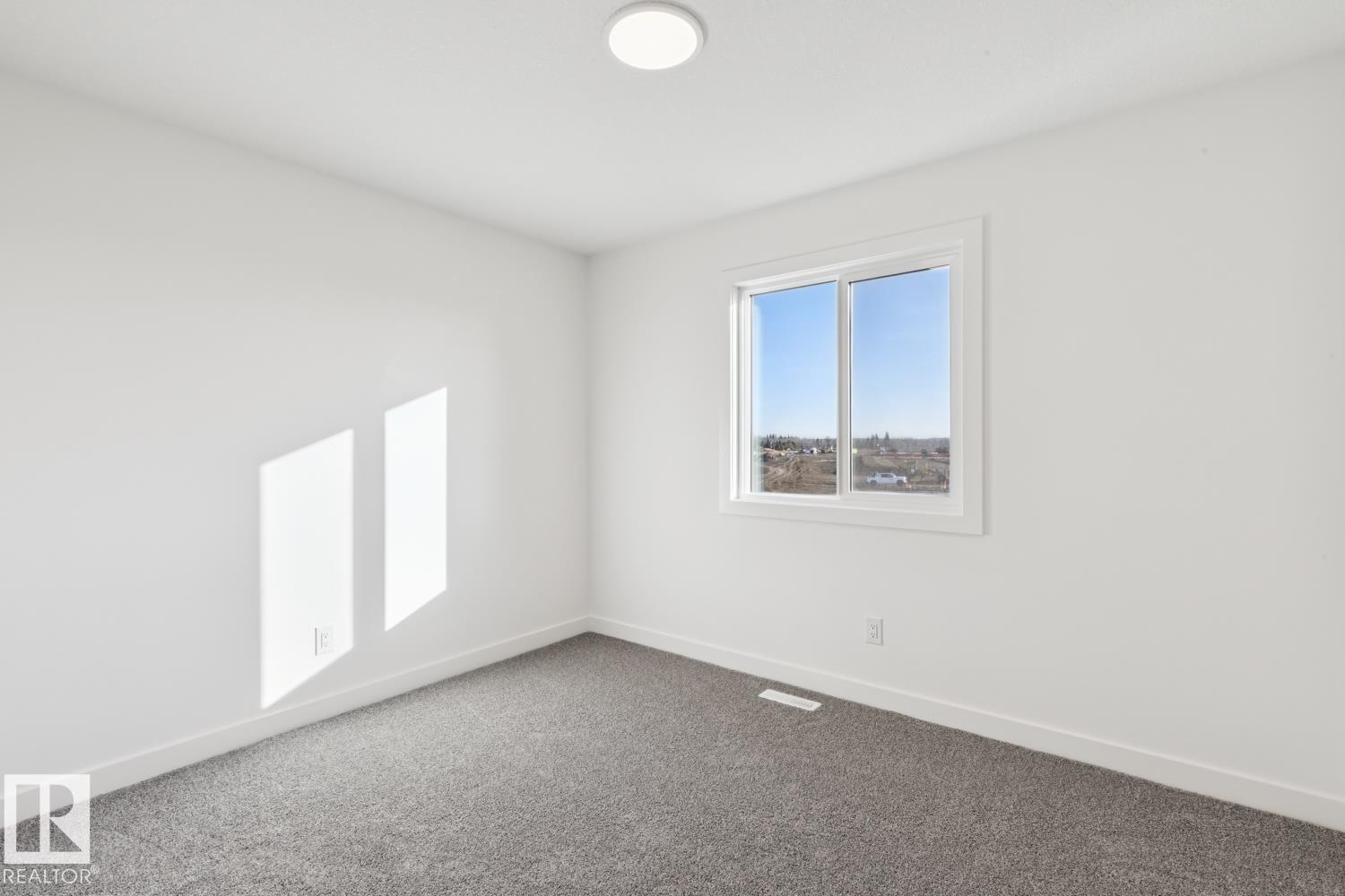 8624 183 AV NW, Edmonton