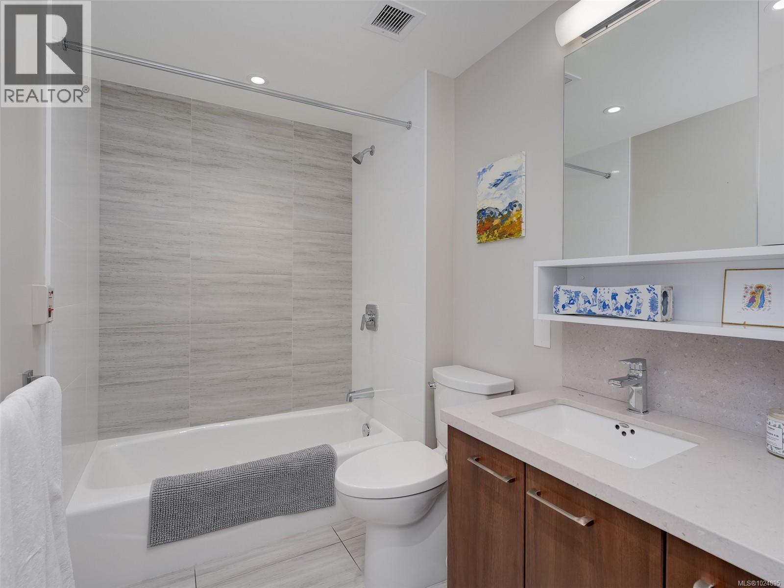 1303 777 Belleville Street, Victoria