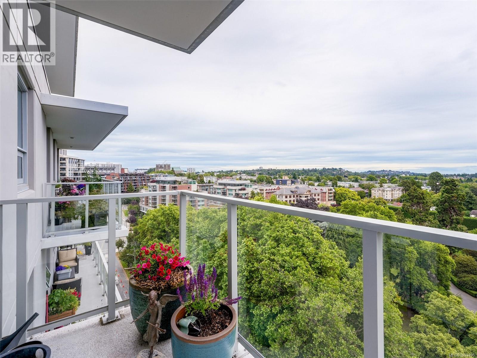 1303 777 Belleville Street, Victoria