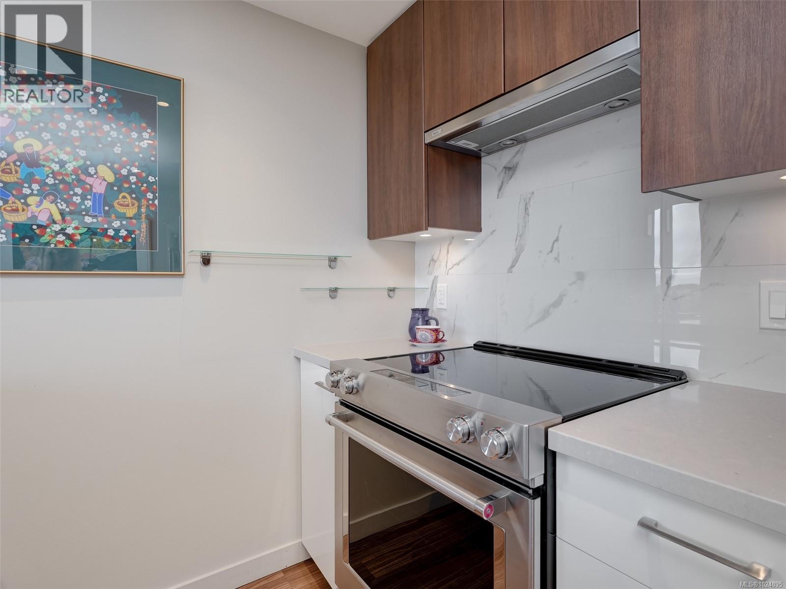 1303 777 Belleville Street, Victoria