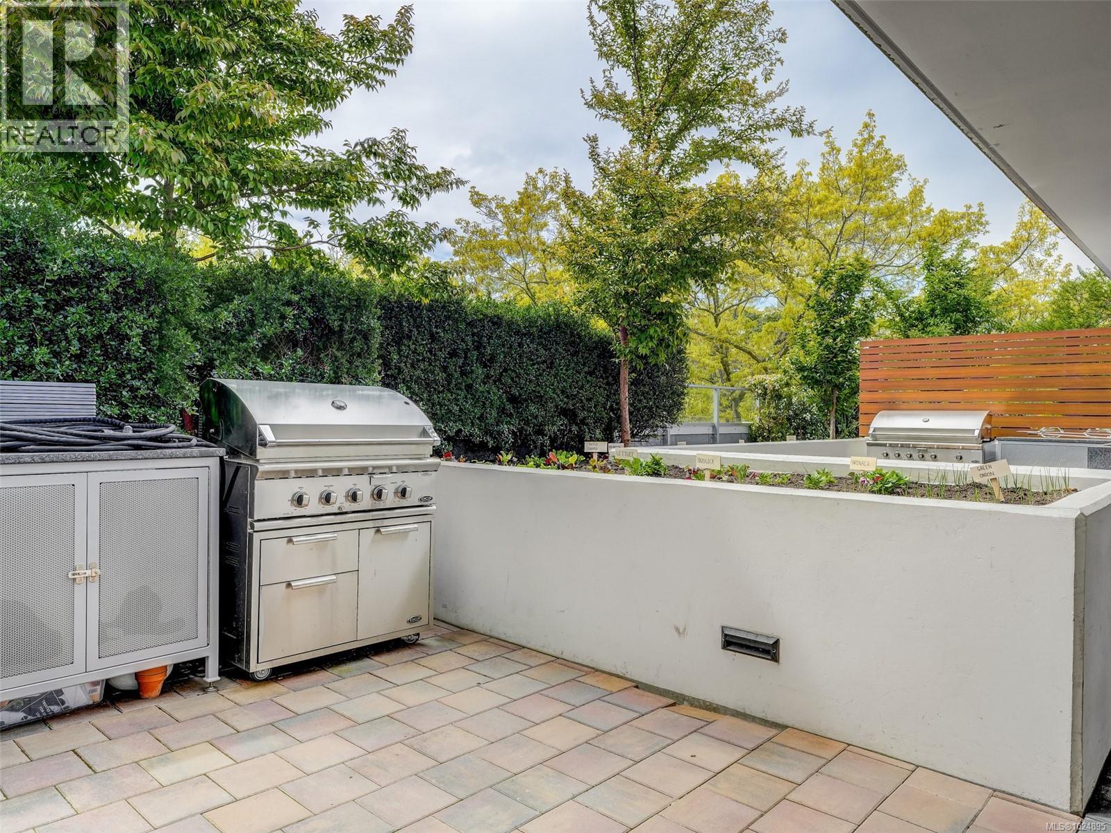 1303 777 Belleville Street, Victoria