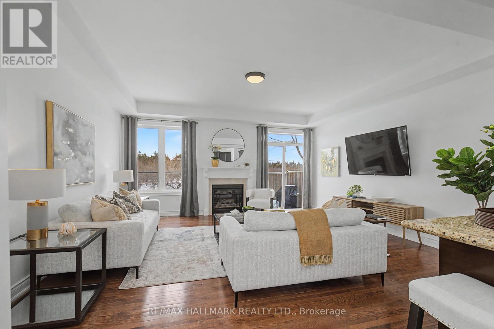 71 BEVERTON CRESCENT - Photo 3 of 49, Ajax (Northwest Ajax), Ontario