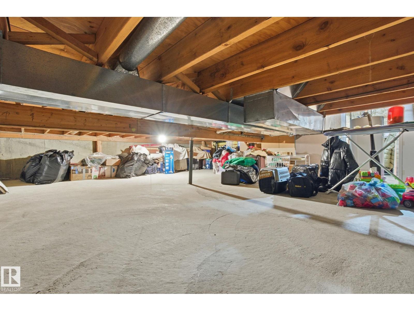 17923 77 AV NW, Edmonton