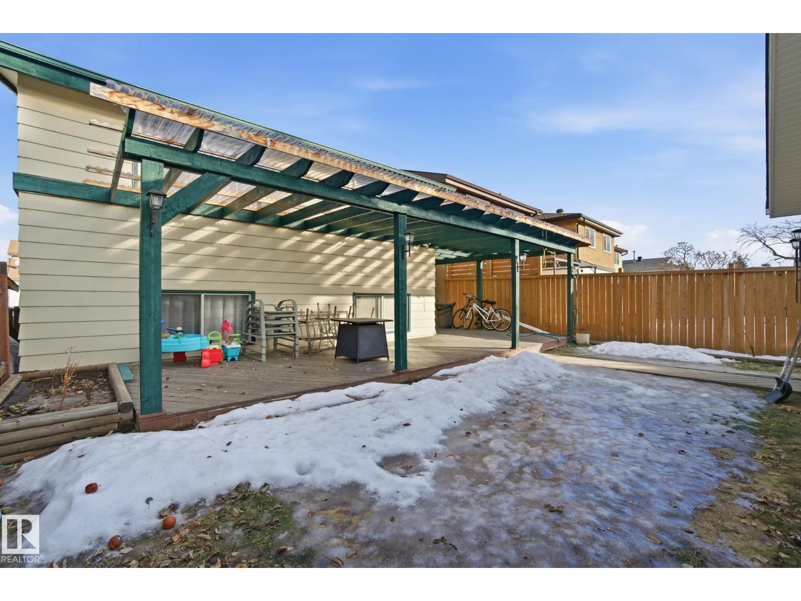 17923 77 AV NW, Edmonton