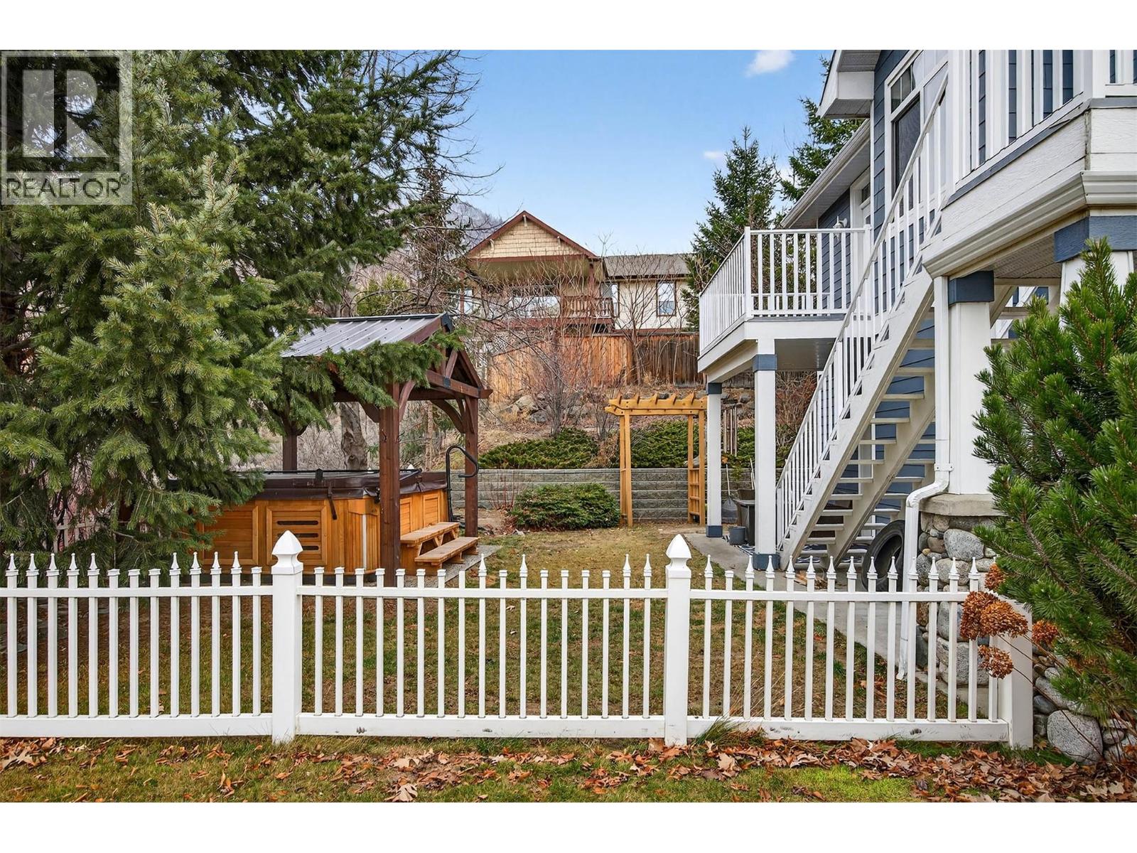 317 MARIPOSA COURT - 39