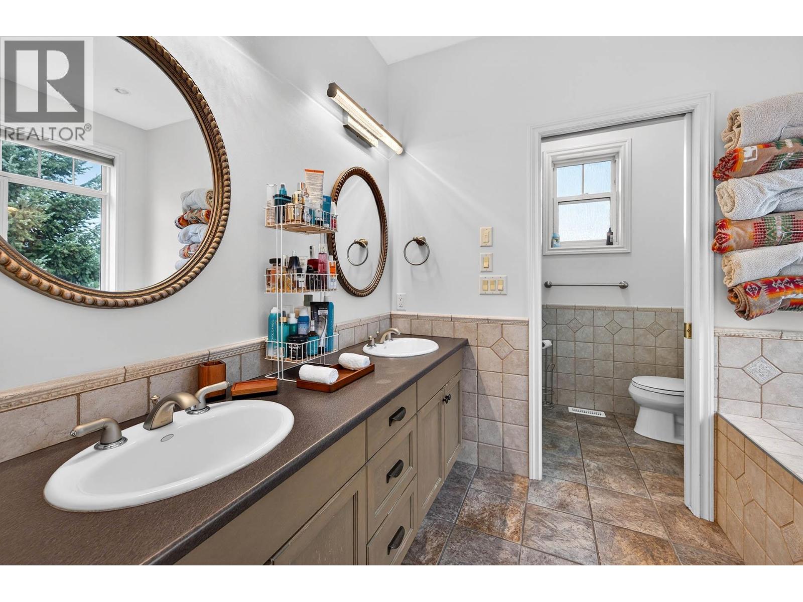 317 MARIPOSA COURT - 17