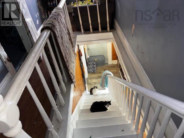 Property 15 of 19 of 669 Highway 1