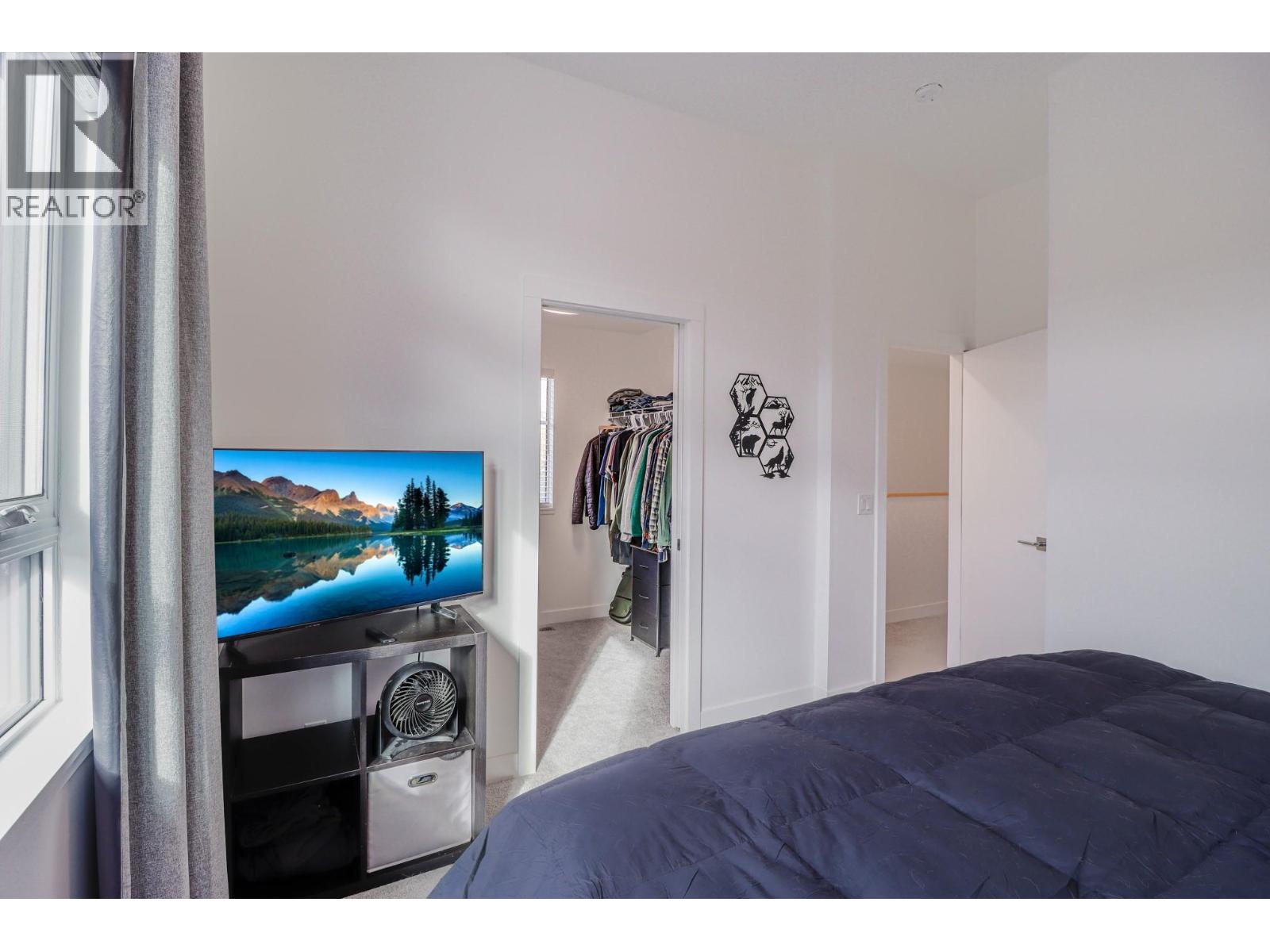 703 15A Crescent Unit# 15, Invermere