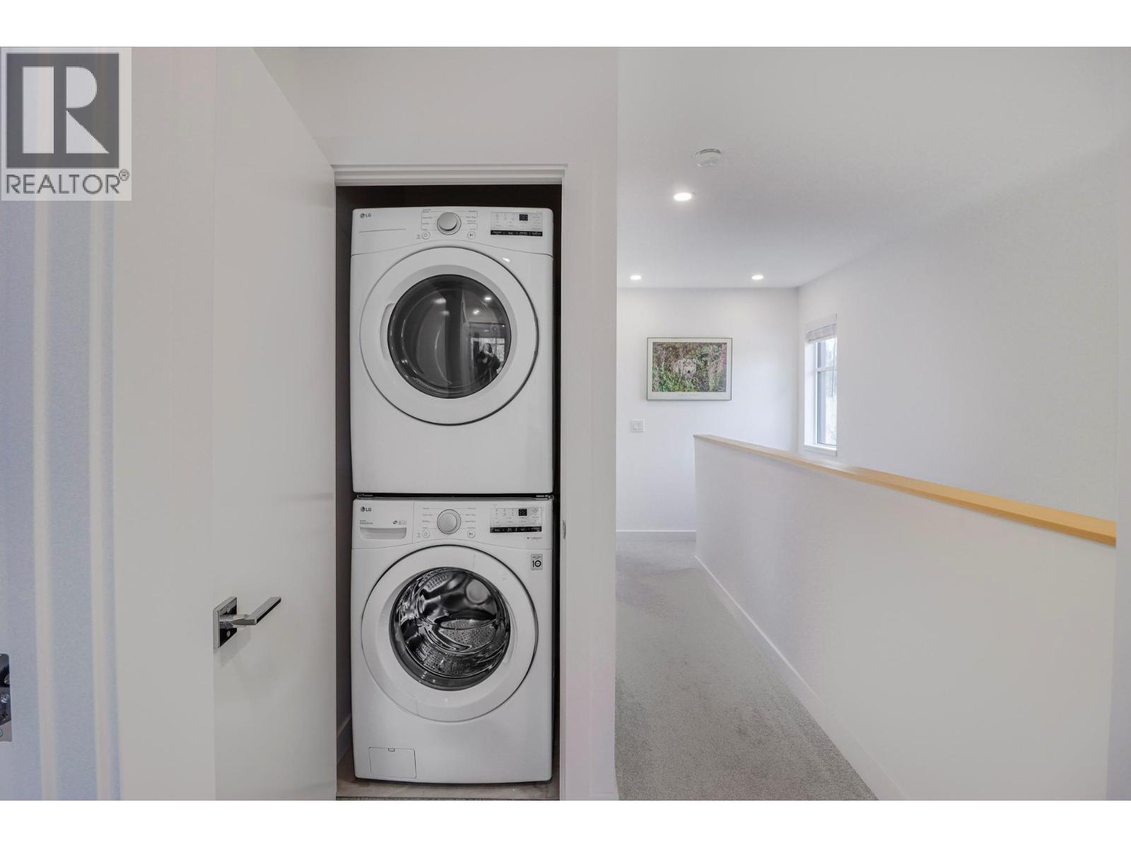 703 15A Crescent Unit# 15, Invermere