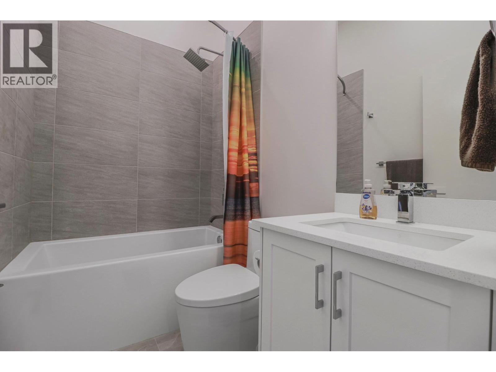 703 15A Crescent Unit# 15, Invermere