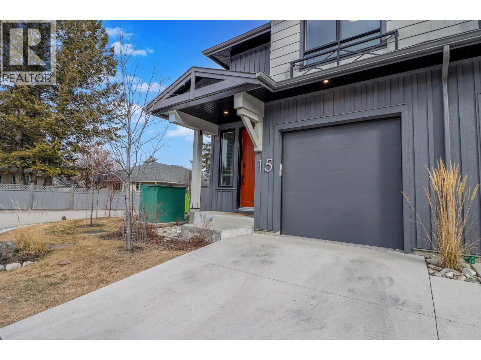 703 15A Crescent Unit# 15, Invermere