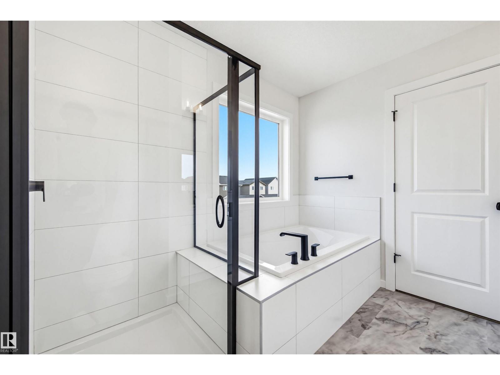 17351 3 ST NW, Edmonton