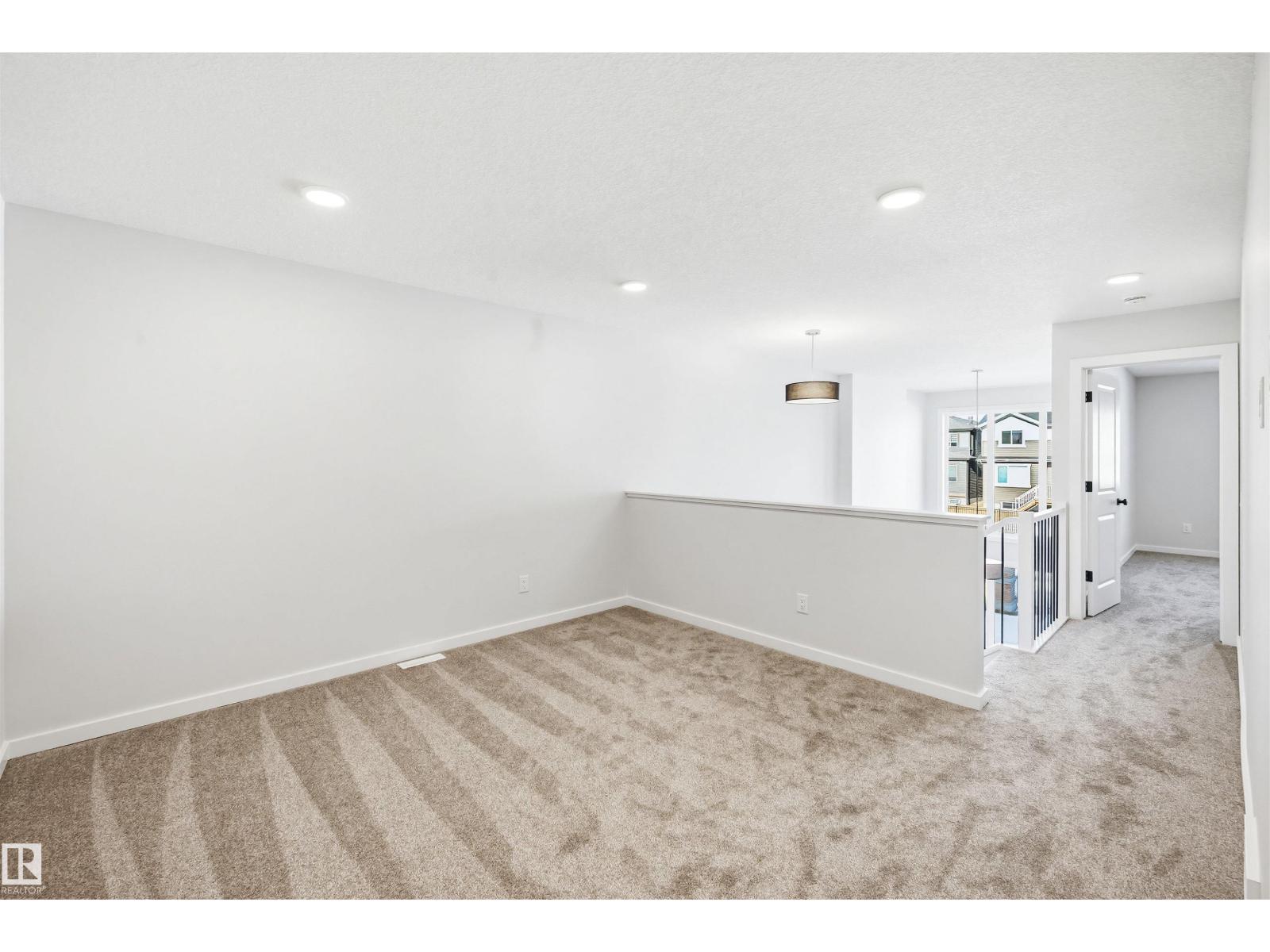 22812 82 AV NW, Edmonton