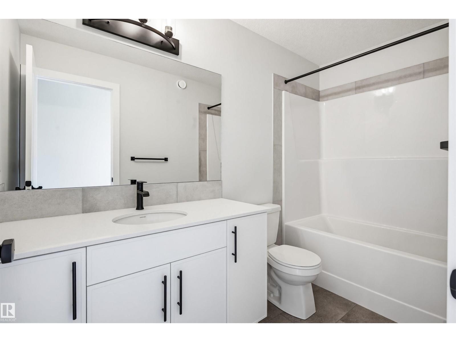 22812 82 AV NW, Edmonton