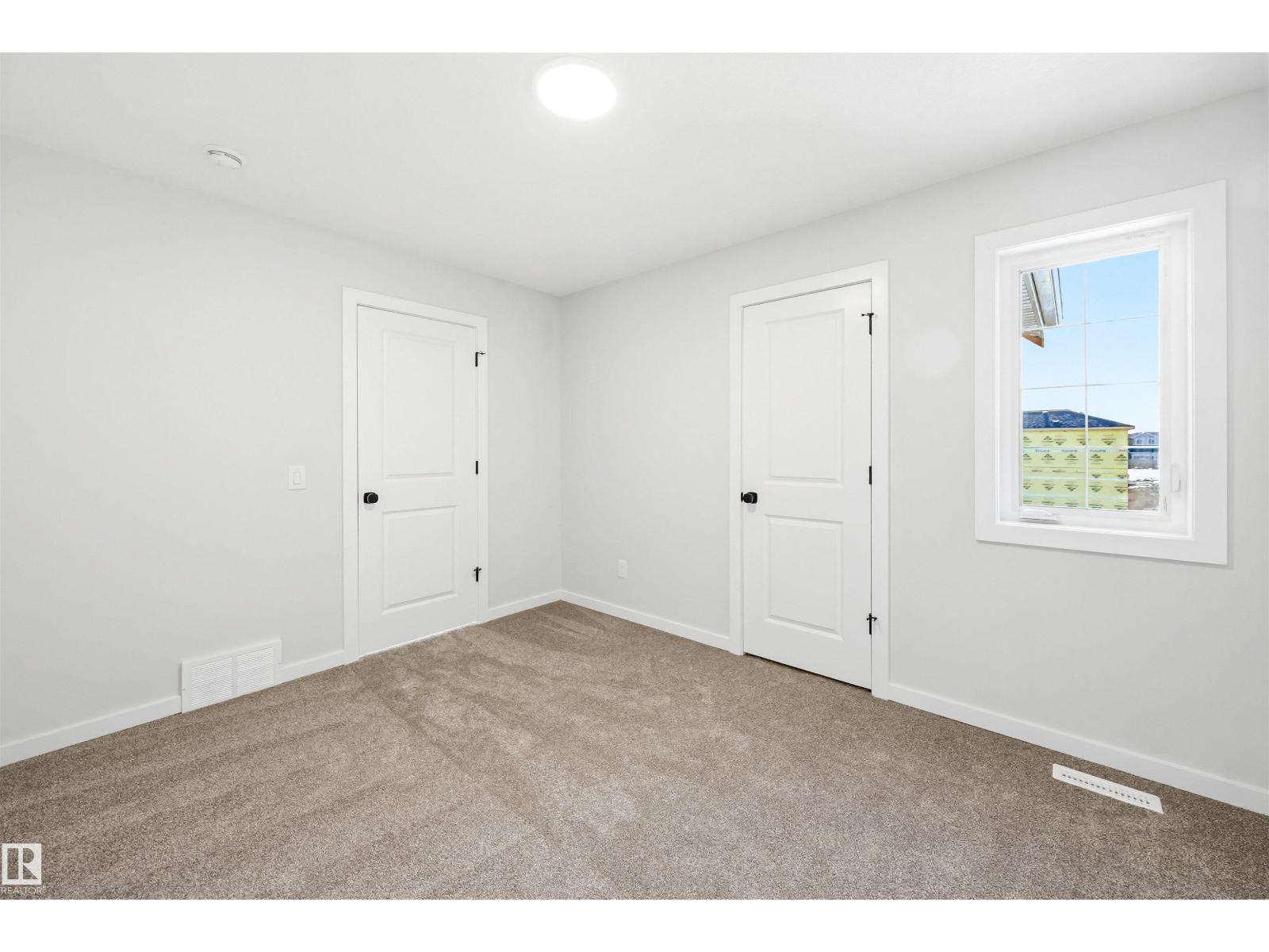 22812 82 AV NW, Edmonton