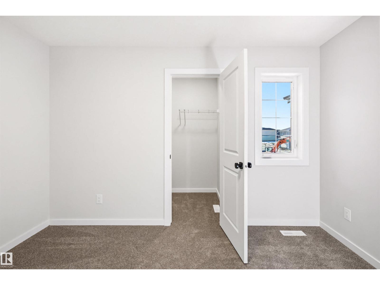 22812 82 AV NW, Edmonton