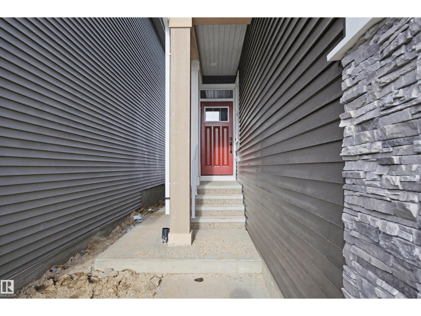 22812 82 AV NW, Edmonton