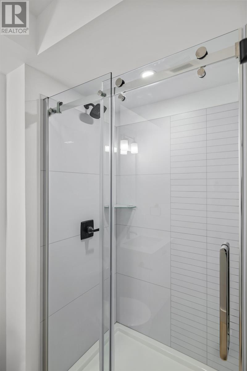 17 MYRTLE STREET - 11