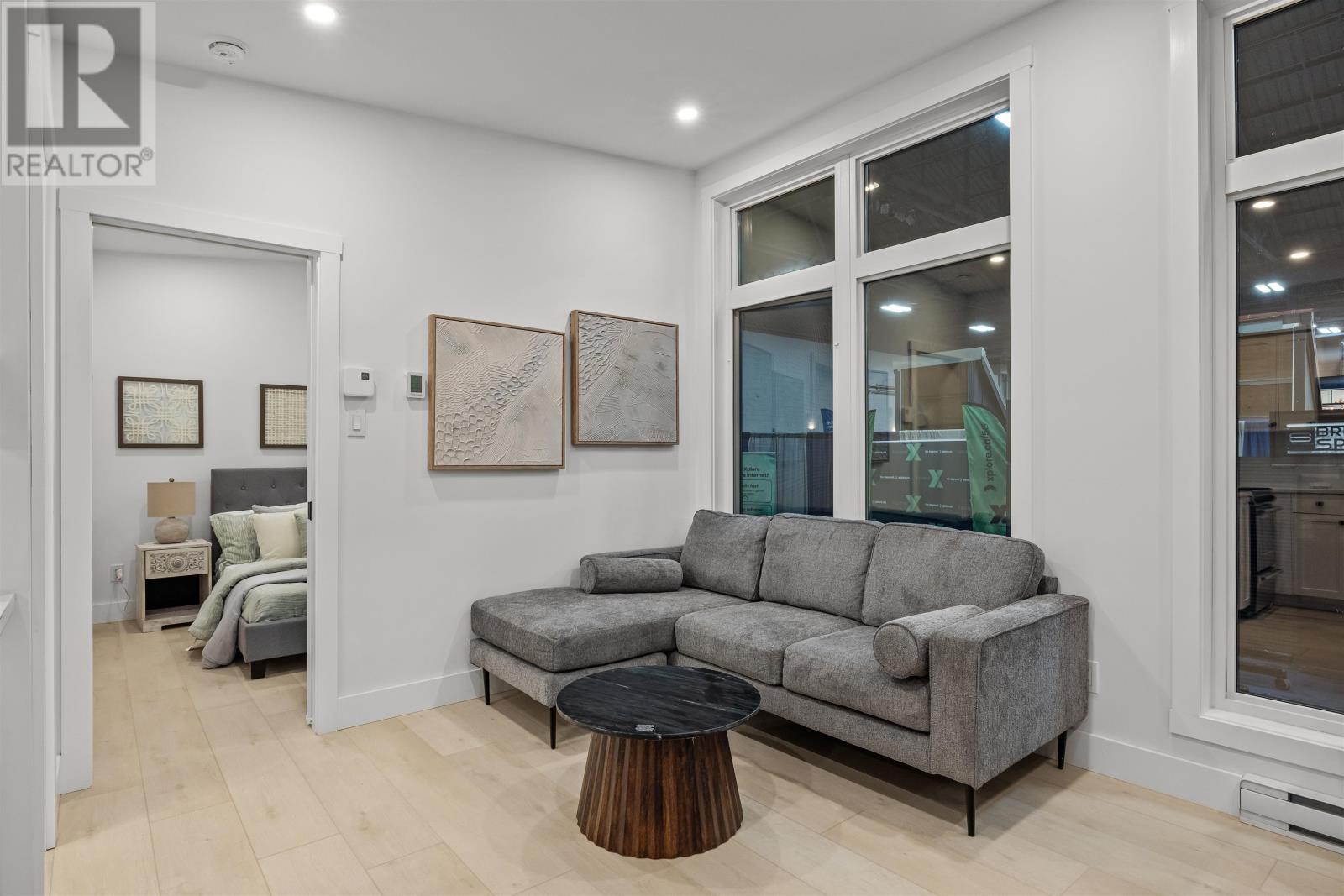 17 MYRTLE STREET - 6