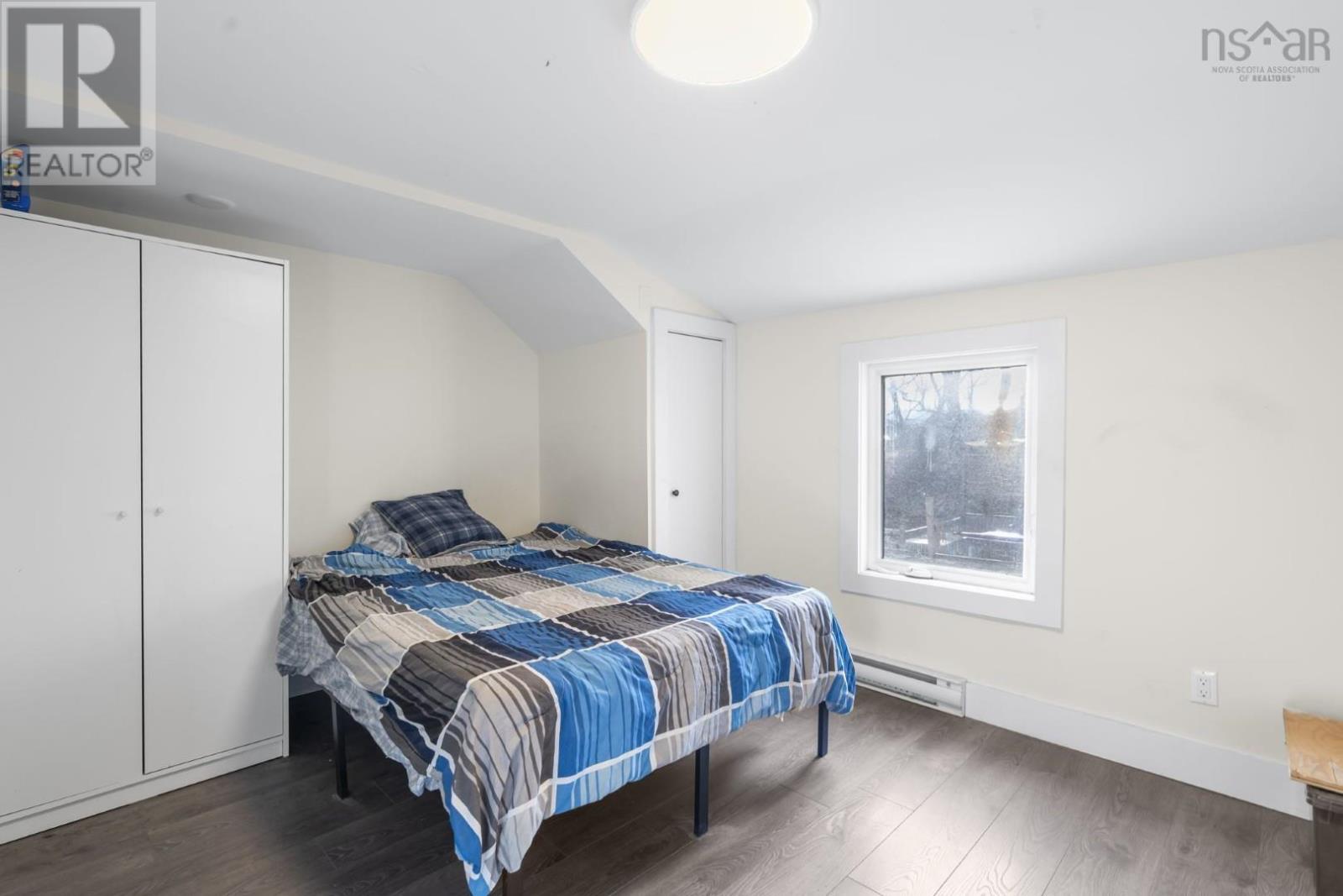 Property 26 of 35 of 746/748 Old Sambro Road