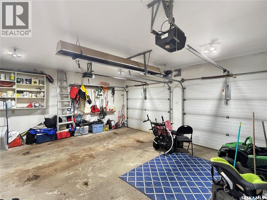 1219 River STREET E — photo 28