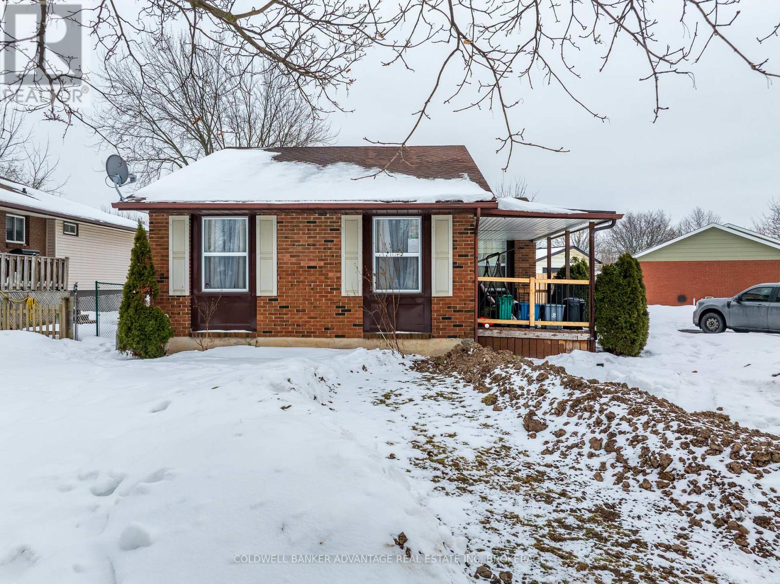 25 NEWLEAF CRESCENT - 3