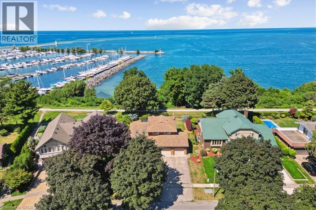 93 WESTGATE PARK Drive - 1