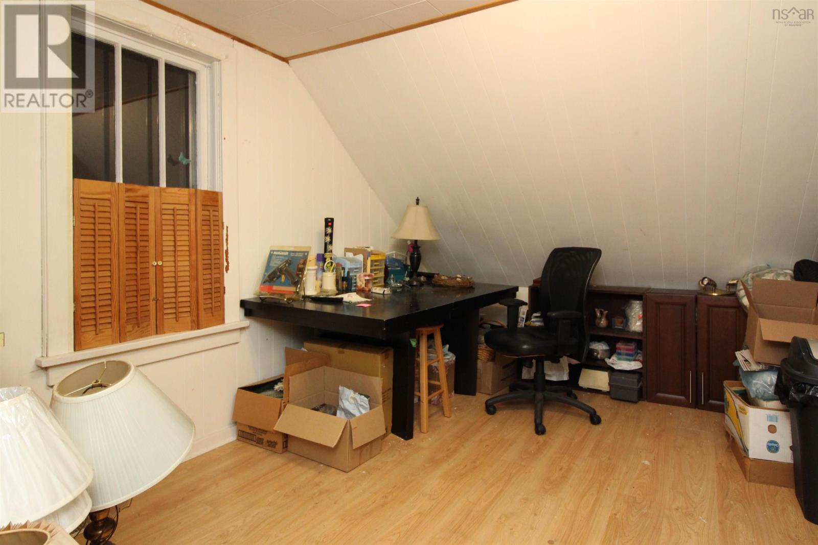 Property 34 of 48 of 8 Belgrave Terrace