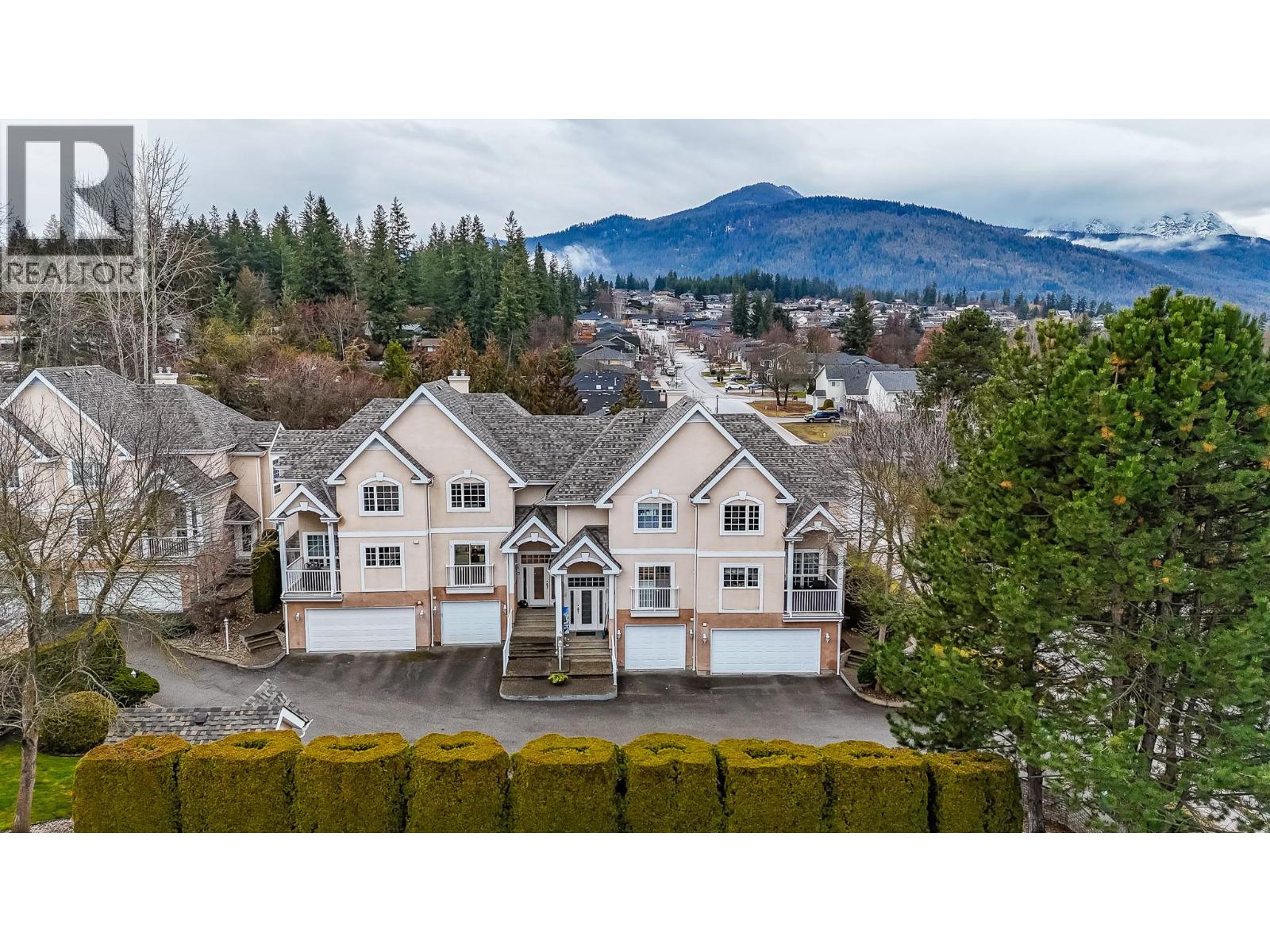 3 660 24 Street Northeast, Salmon Arm