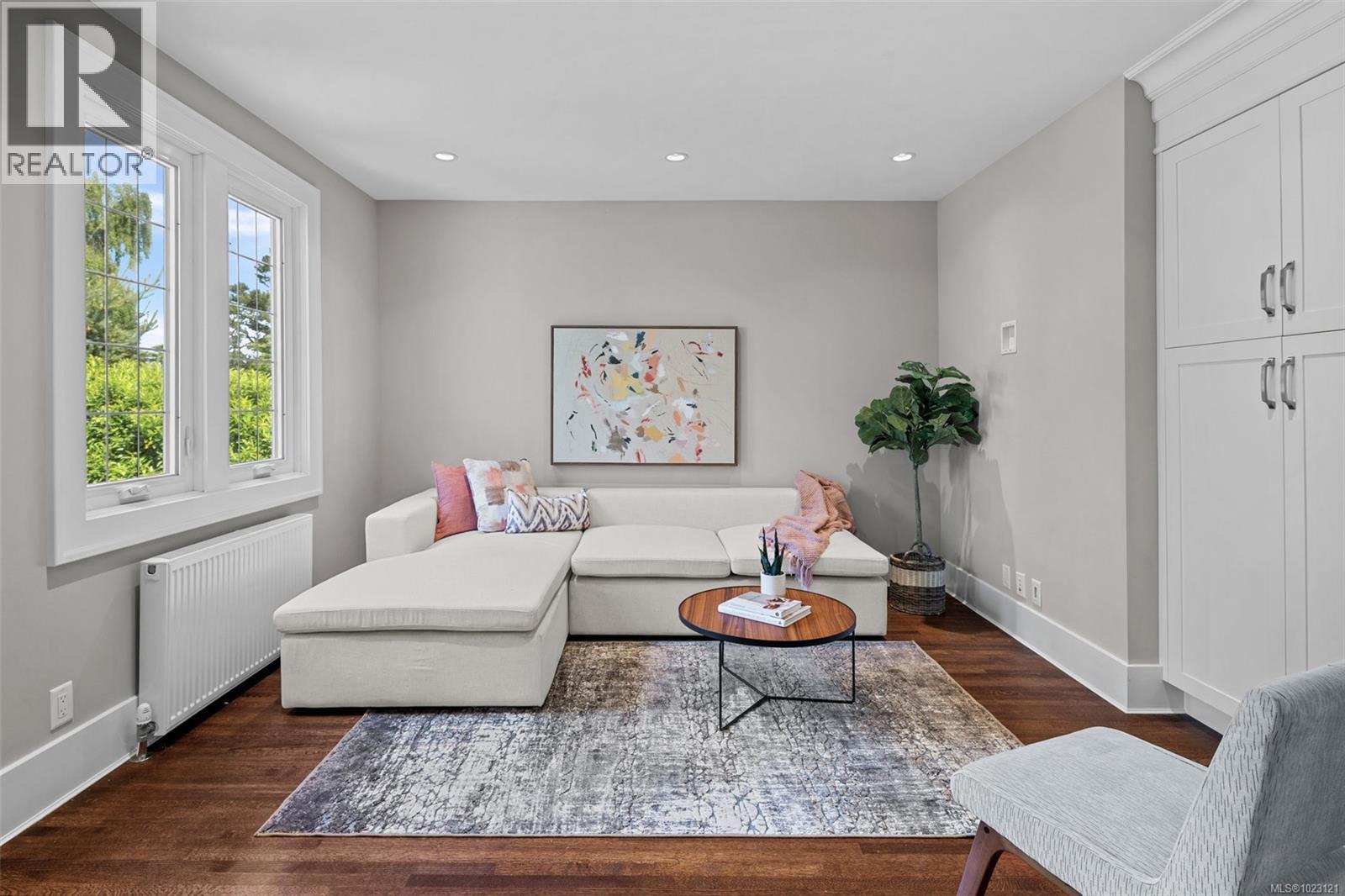  750 Island Road, Oak Bay