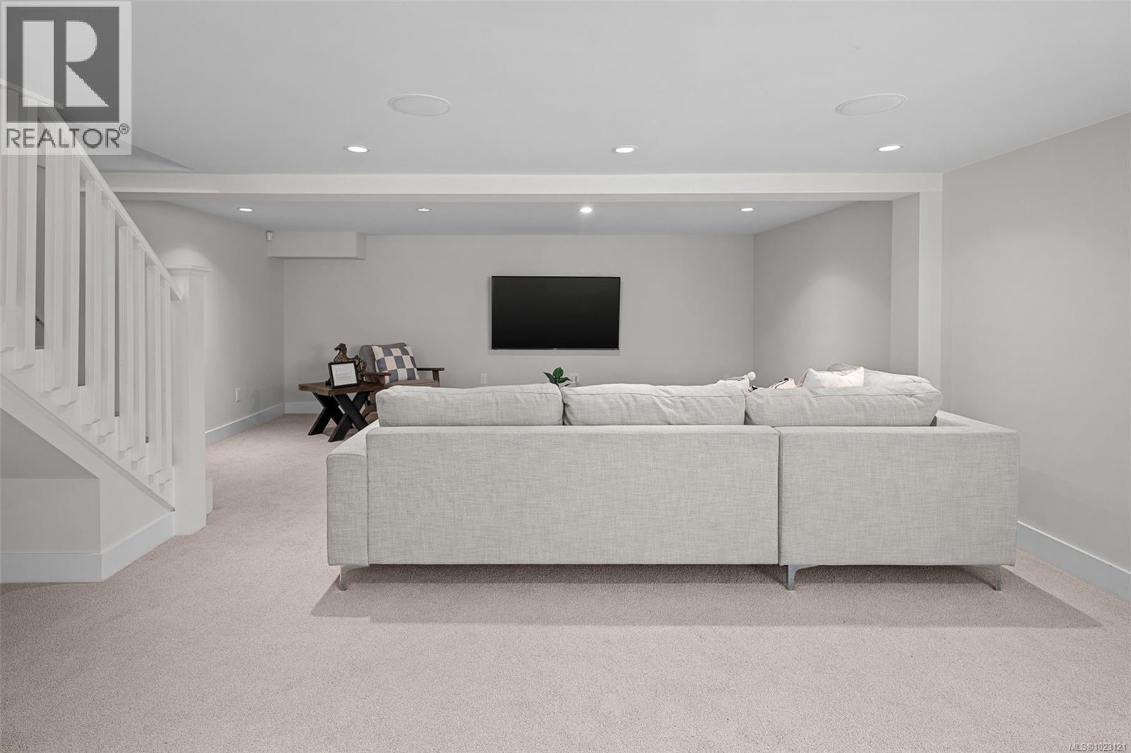  750 Island Road, Oak Bay