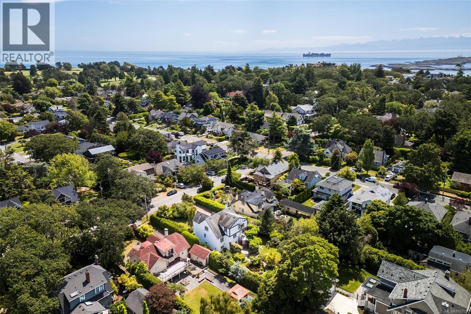  750 Island Road, Oak Bay