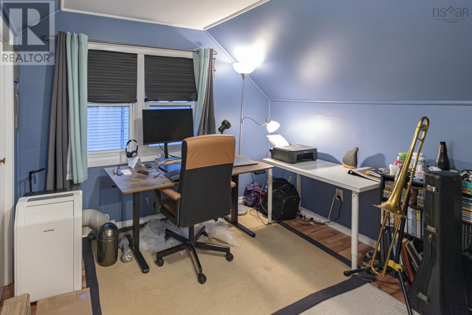 Property 16 of 32 of 344 Bennett Street