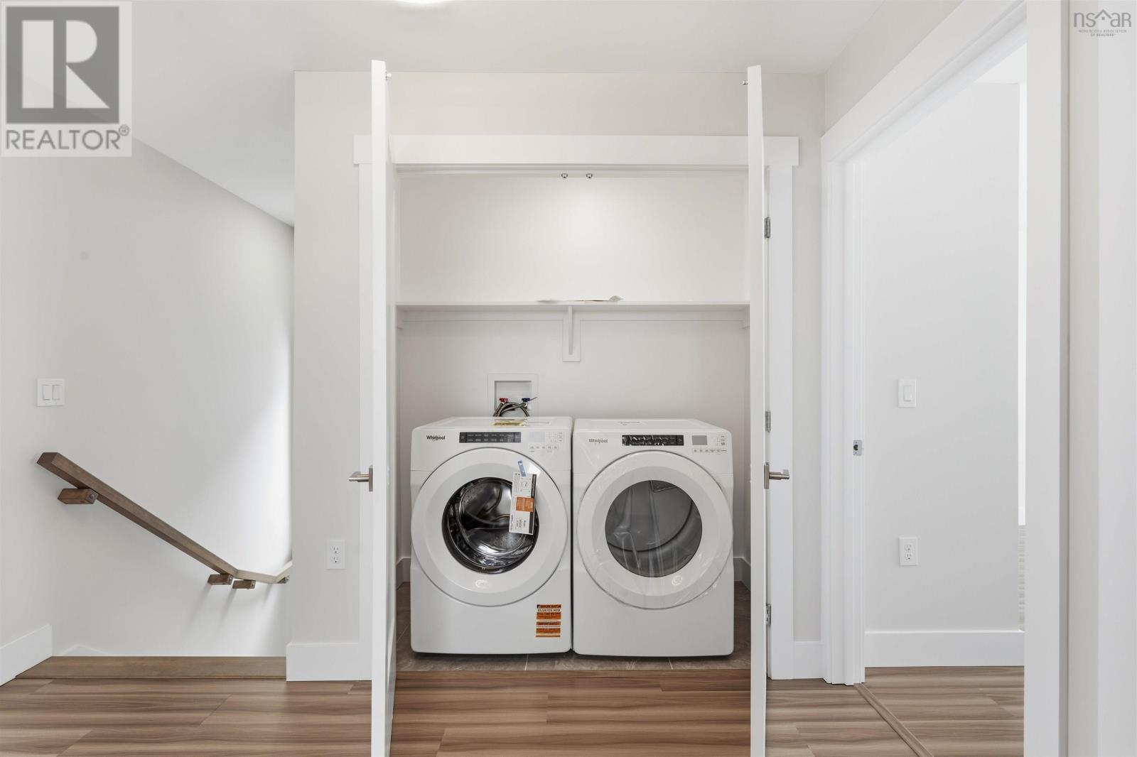 Property 23 of 44 of 25 Zeppelin Crescent