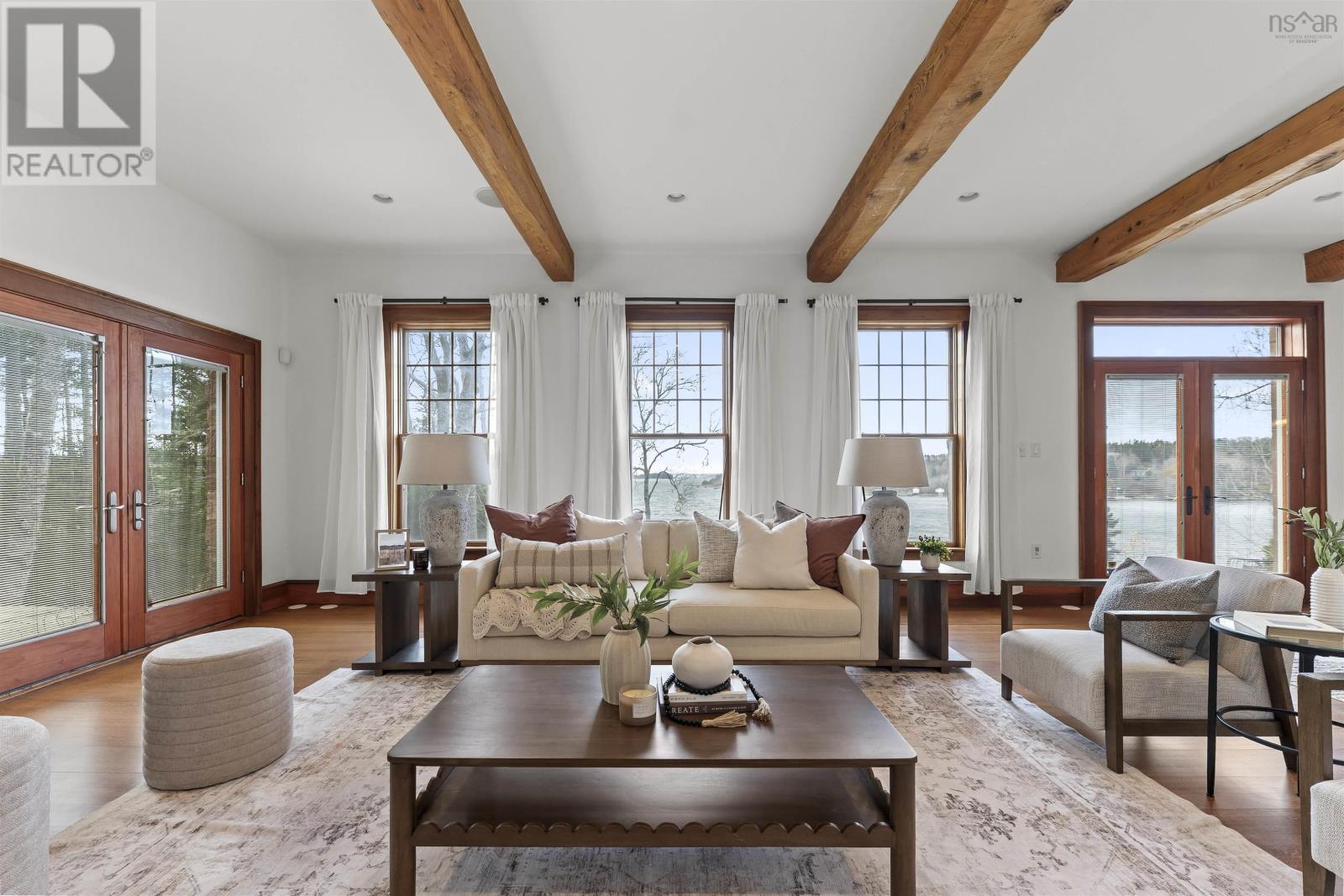 Property 23 of 46 of 13 Shepherds Lane