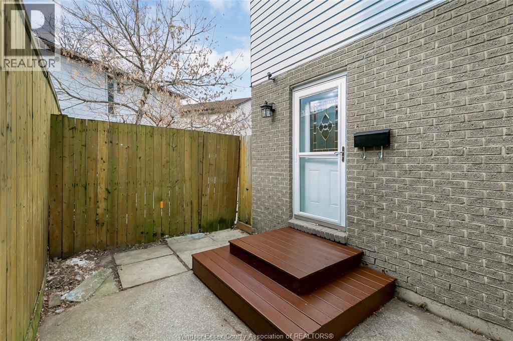 1363 Denby Crt - Photo 2 of 23, Windsor, Ontario
