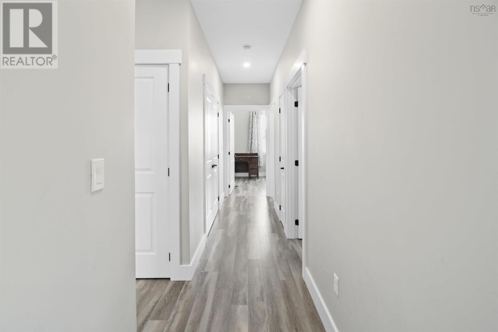 Property 20 of 36 of 9 Perry Crescent