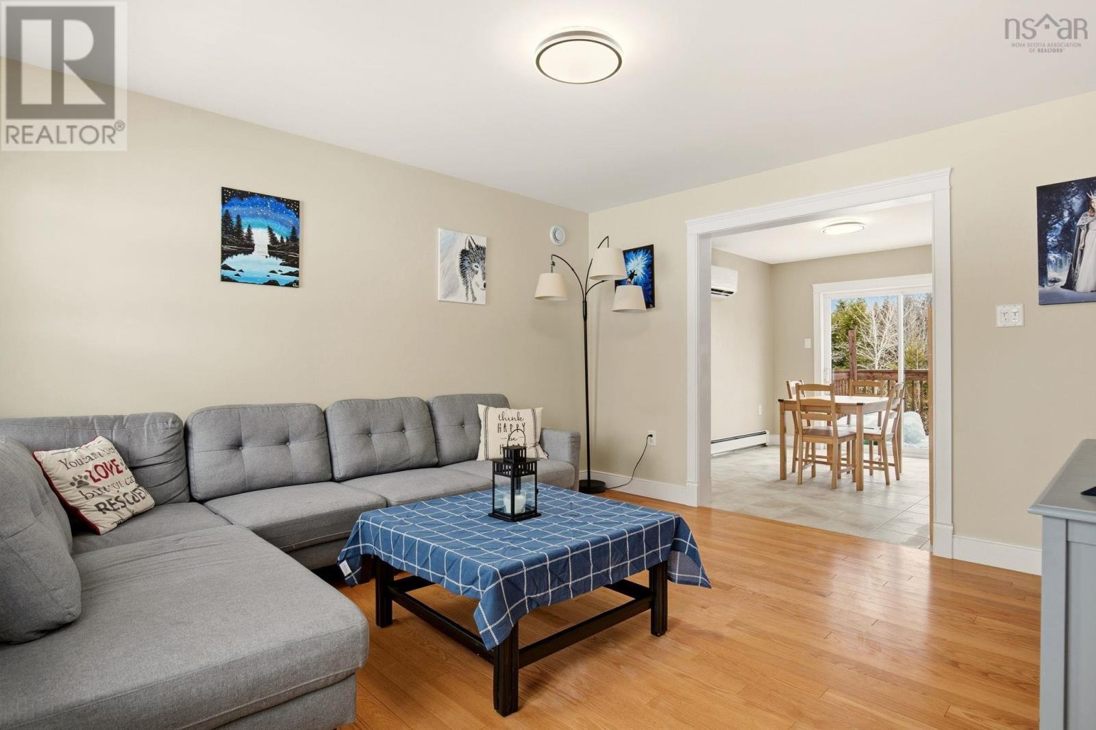 83 Arrowhead Drive - Photo 3 of 36, Middle Sackville, Nova Scotia