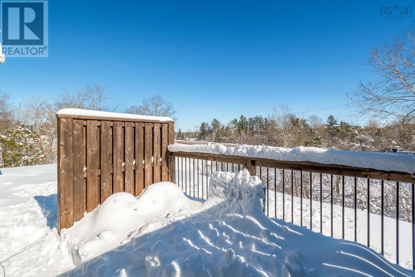 Property 34 of 36 of 9 Perry Crescent