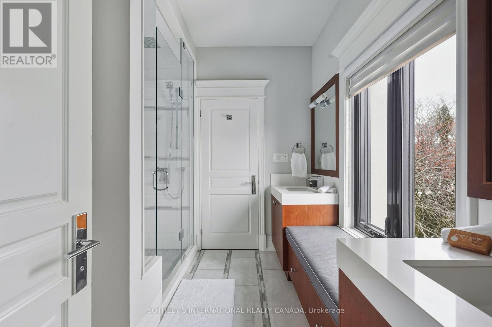 4 RIDGEFIELD ROAD - 27