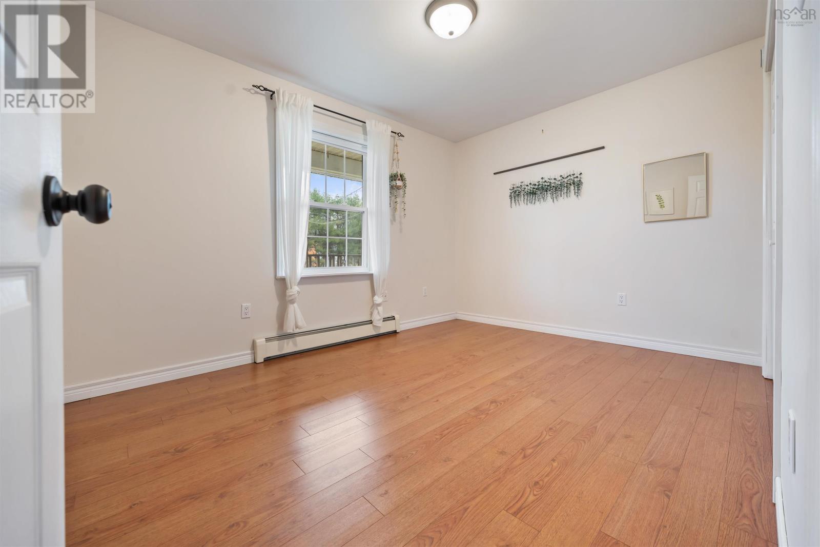 Property 30 of 47 of 11 Downsview Drive