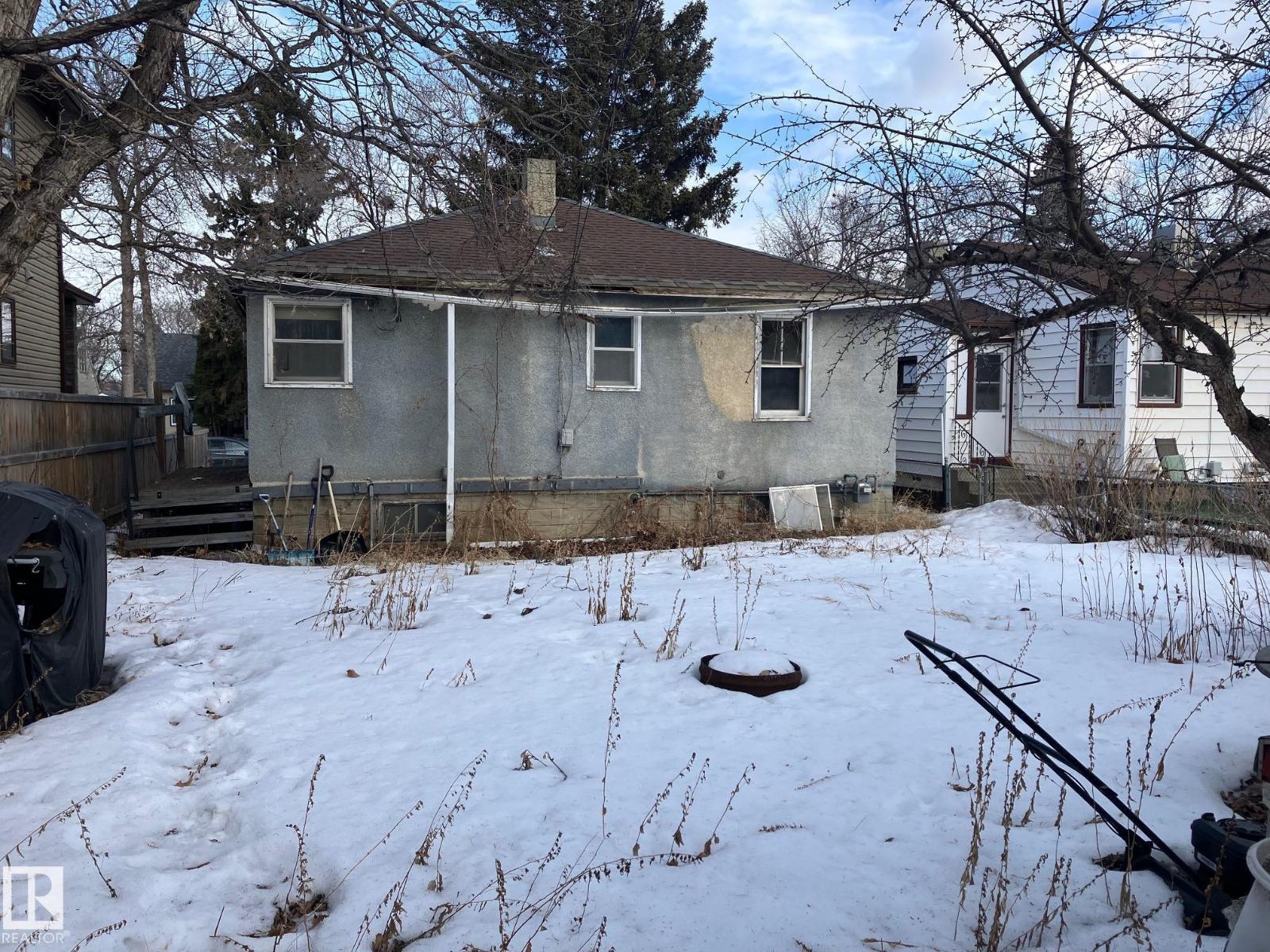 7913 78 AV NW, Edmonton